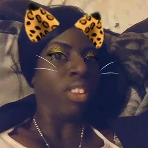 Meet your Posher, Sharece